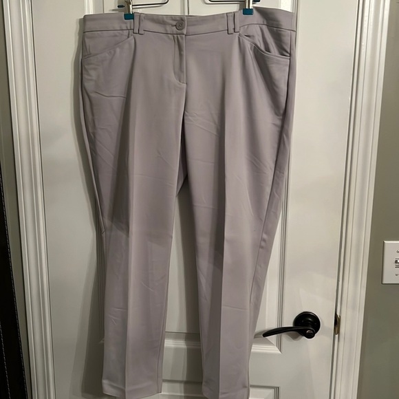 Light grey, comfortable pants 28”  inseam - Picture 1 of 4